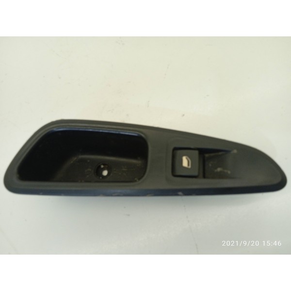Botao Vidro Peugeot 208 Traseiro Direit 2012/2016 96573850xt
