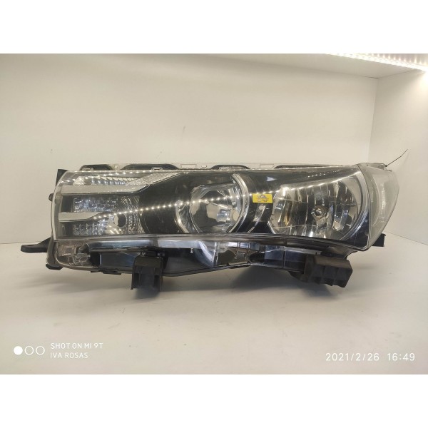 Farol Toyota Corolla Esquerdo 2015 Original Detalhe  /00260