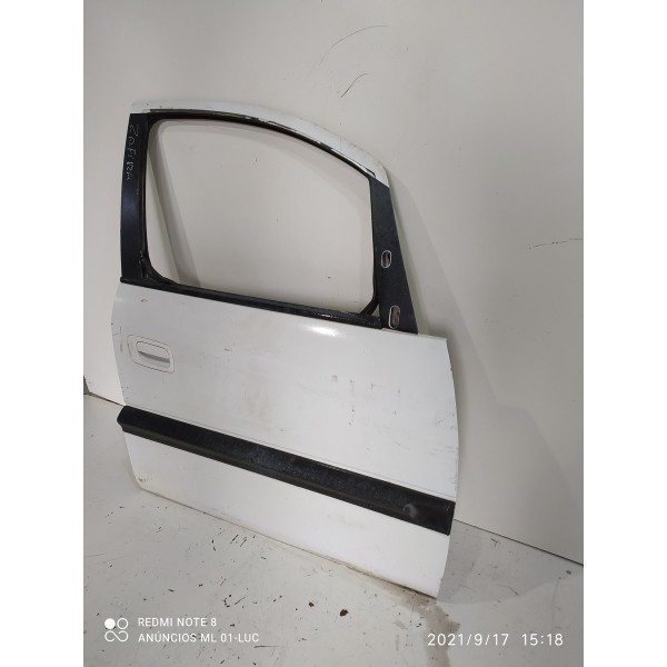 Porta Zafira Dianteira Direita 2002 2005 2008 2012 2013
