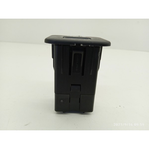 Entrada Usb Toro Renegade 2016 A 2022 Orig