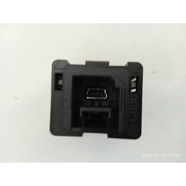 Entrada Usb Toro Renegade 2016 A 2022 Orig