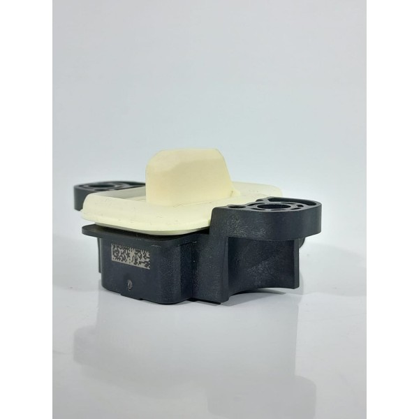 Sensor Impacto Lateral Mercedes Gla 200 A1668210351