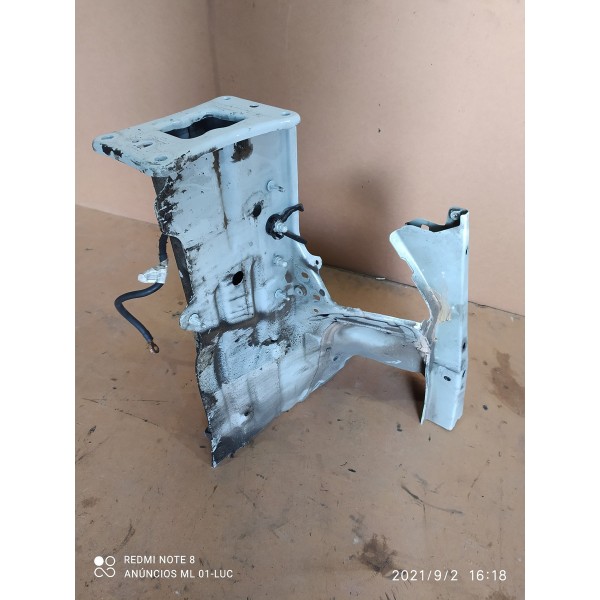 Caixa Roda Longarina Audi A3 Esquerda  2014 2015 2016 2017