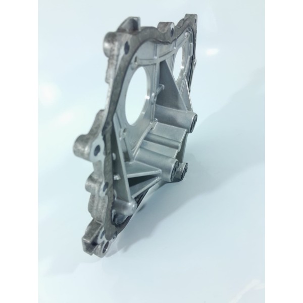 Tampa Frontal Cabecote Mercedes Cla Gla A 200 A2700150400