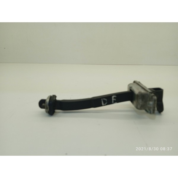 Limitador Porta Captiva Dianteiro Esquer 2008 2009 2010/2016