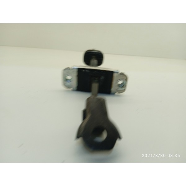 Limitador Porta Captiva Traseiro Esquerd 2008 2009 2010/2016