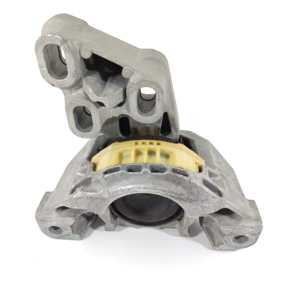 Suporte Coxim Motor Mercedes Gla Cla A 200 2019 A2462400617