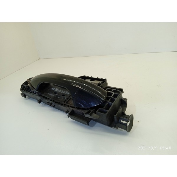 Macaneta Mercedes C180 C200 Dianteira Dir 07/14 A2047601634