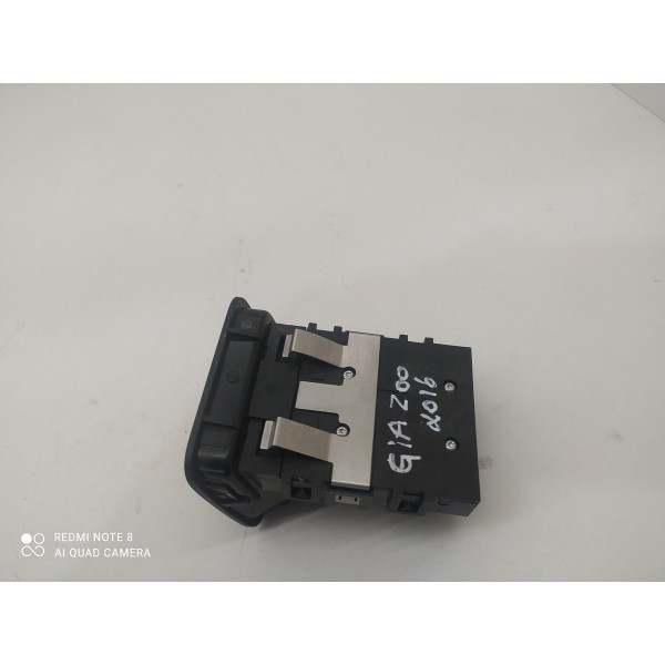Botao Freio Mao Mercedes Gla A 200 2015/2019 A2469050451
