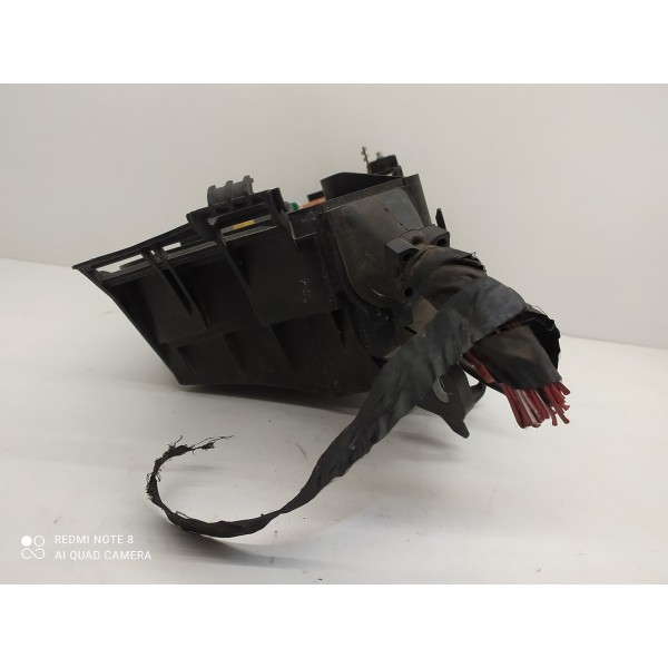 Caixa Fusíveis Mercedes C180 C200 2007 2008 2009 2014