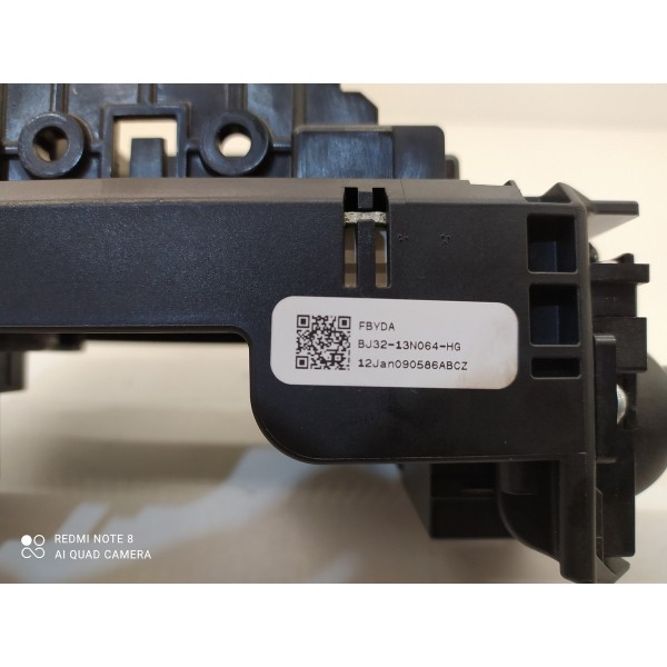 Chave Seta Limpador Evoque 2011/2018 Bj3213n064hg