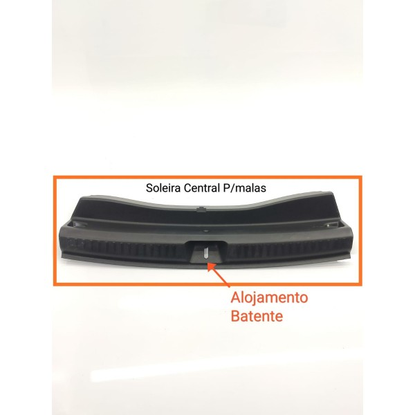 Soleira Porta Malas Mercedes Gla 200 250 15/2020 A1566900041