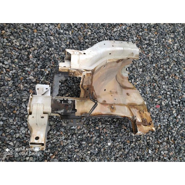 Caixa Roda Longarina Peugeot 3008 Esquerda 2012 2013 2016