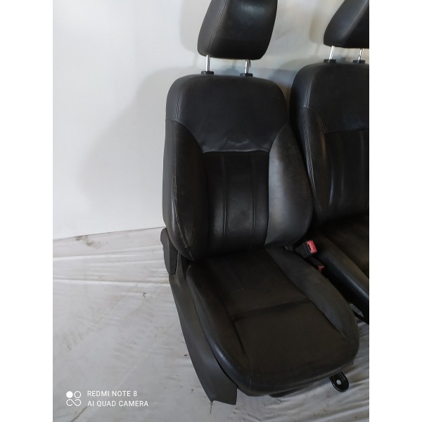 Jogo Bancos Focus Hatch Couro Completos 2009 A 2013