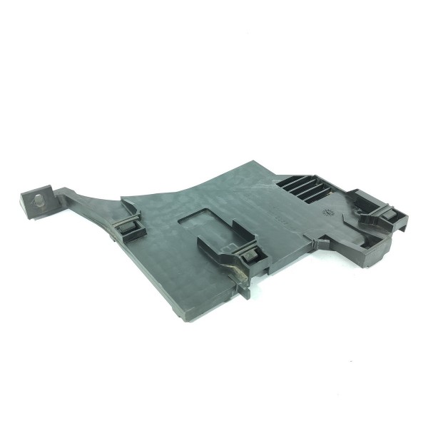 Suporte Farol Evoque Dir Bandeja Det 2012/2018 00122221