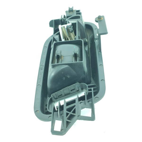 Maçaneta Interna Amarok Esquerda Diant/tras 10/23 2h0837113d
