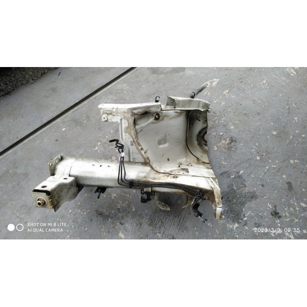 Longarina Caixa Roda Peugeot Esq 408 2011 2014 2017 /26443