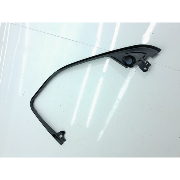 Moldura Porta Evoque Diant Dir 2011/2020 Bj3220904a