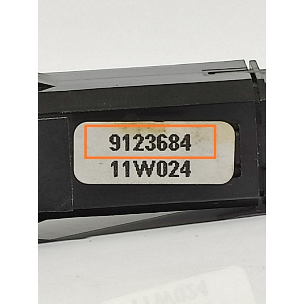 Botao Pisca Alerta Volvo Xc60 T5 2009 2010 2011/2016 9123684