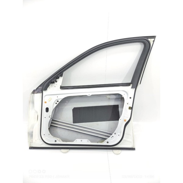 Porta Dianteira Direita Mercedes C180 C200 2008/2014 Lisa