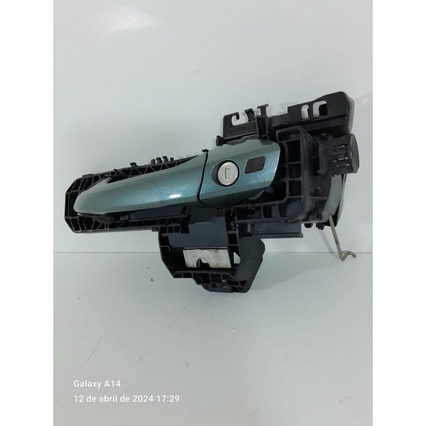 Macaneta Porta Mercedes C180 Dianteira E 07/14 A2047601534