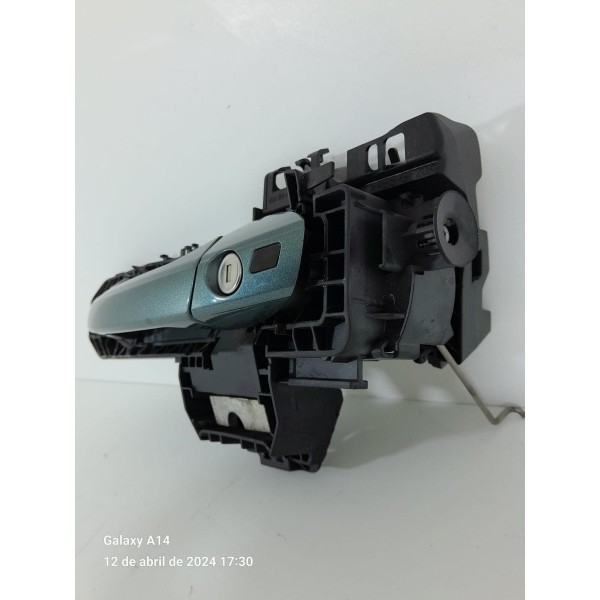Macaneta Porta Mercedes C180 Dianteira E 07/14 A2047601534