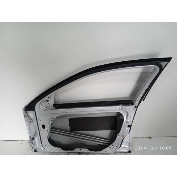 Porta Mercedes C180 C200 Dianteira Dir  2008 2011 2012 2014