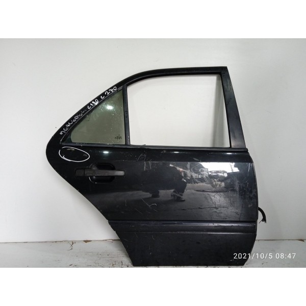 Porta Mercedes C180 Traseira Dir 2008 2010 2011 2012 2014
