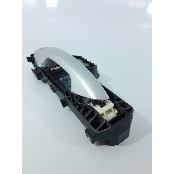 Macaneta Externa Mercedes C180 Dianteira E 08/13 A2047601534