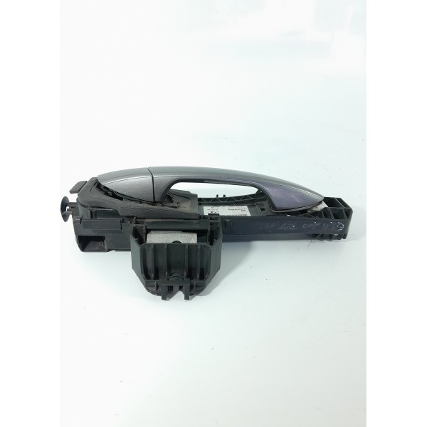 Macaneta Externa Mercedes Gla Dianteira D 14/20 A2047601800