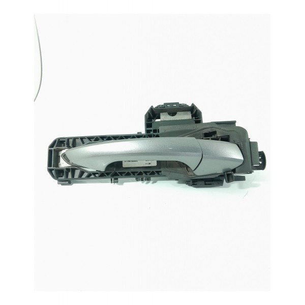 Macaneta Externa Mercedes Gla Dianteira D 14/20 A2047601800