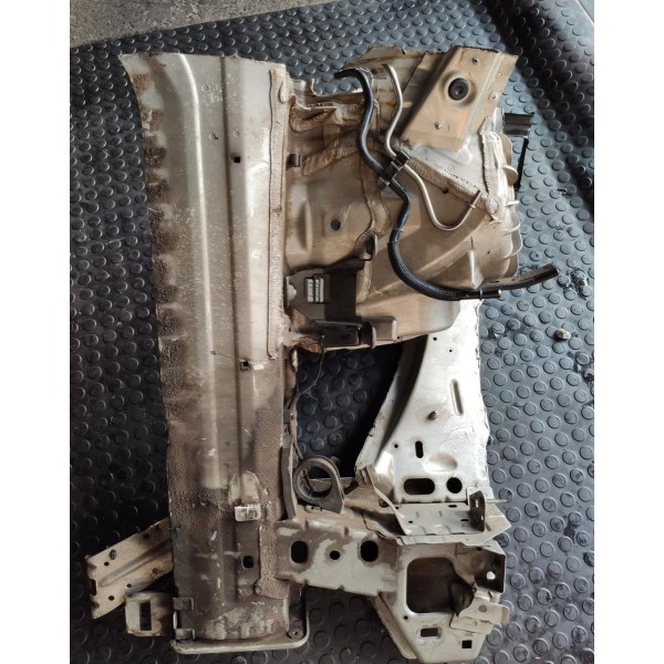 Longarina Caixa Roda Bmw X5 Diesel Esquerdo 2014 2018 /32471