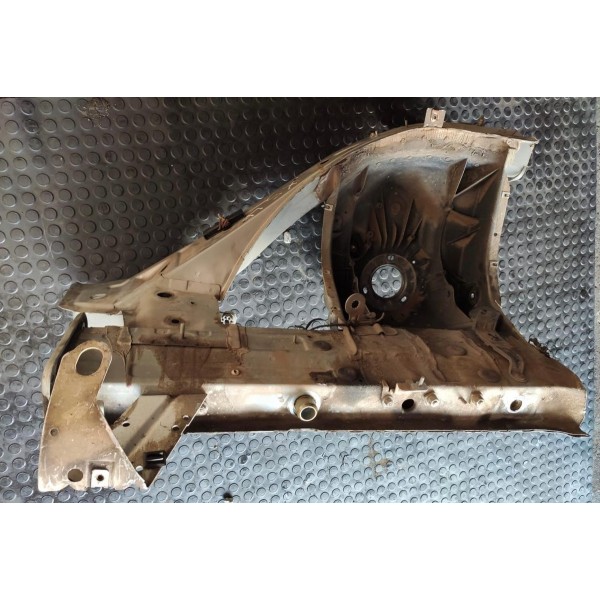 Longarina Caixa Roda Bmw X5 Diesel Esquerdo 2014 2018 /32471