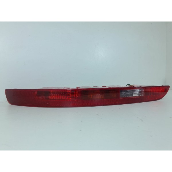 Olho Gato Refletor Parachoqu Q5 Esquerda 2009/2015 8r0945095