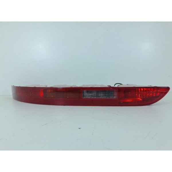 Olho Gato Refletor Parachoqu Q5 Esquerda 2009/2015 8r0945095