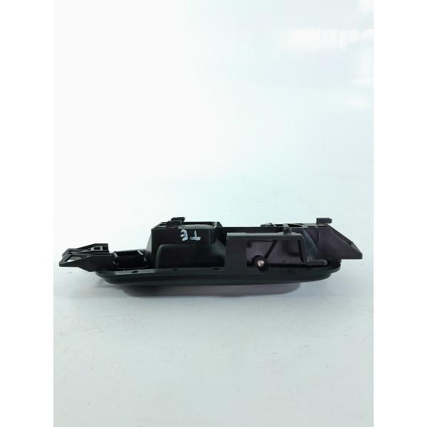 Macaneta Interna Amarok Traseira Esq 2010/2023 2h0837113d