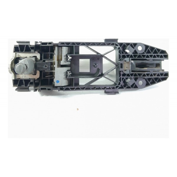 Macaneta Externa Amarok Dianteira Esq 2010/2023 5n0837885h