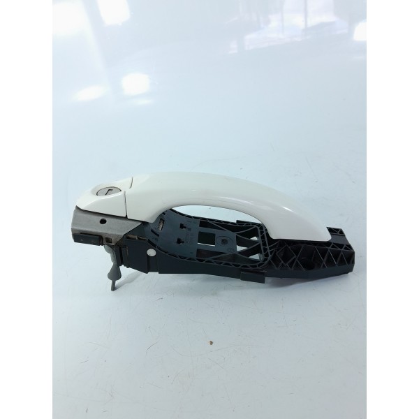 Macaneta Externa Amarok Dianteira Esq 2010/2023 5n0837885h