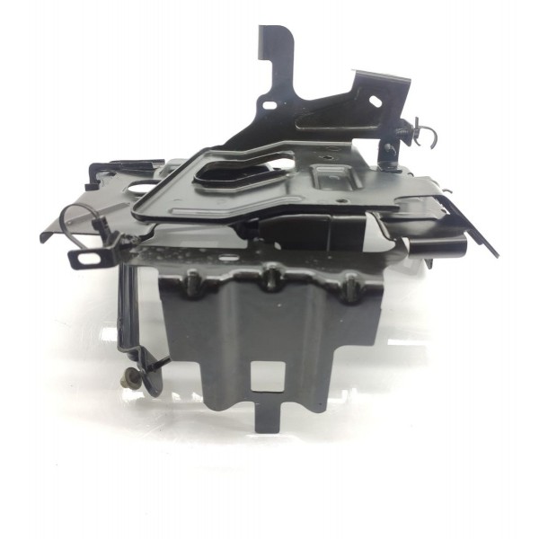 Suporte Bateria Tracker Onix 2020 2022 2024 26300275