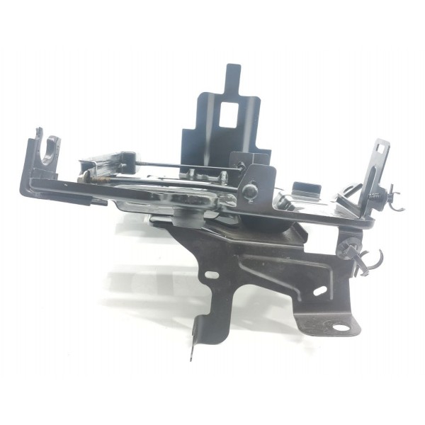 Suporte Bateria Tracker Onix 2020 2022 2024 26300275