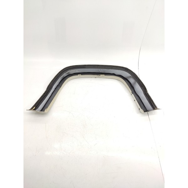 Aplique Moldura Caçamba Amarok Direita 2010/2023 2hh853818