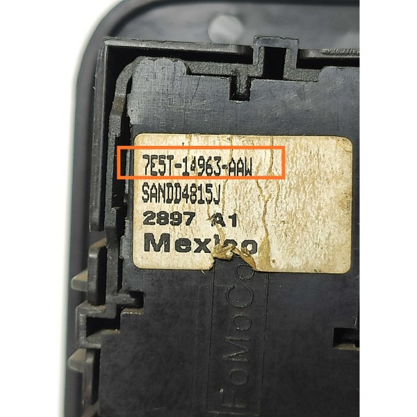Botao Trava Porta Direito Ford Fusion 2006/2012 7e5t14963aaw