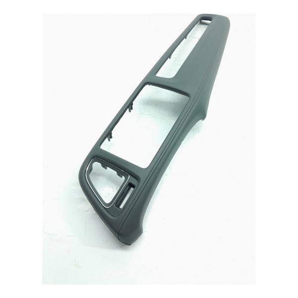 Moldura Painel Multimidia Honda Hrv 2015/2021 Gf644411100