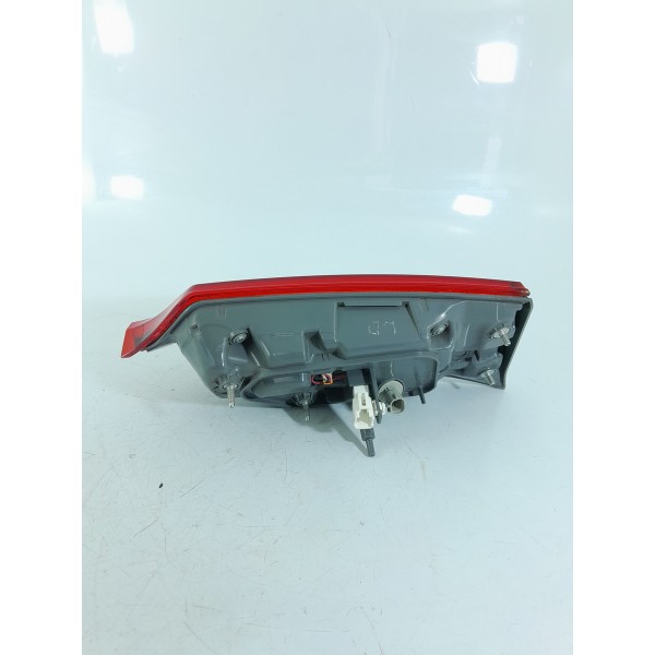 Lanterna Corolla Tampa Direita 2015/2018 Original