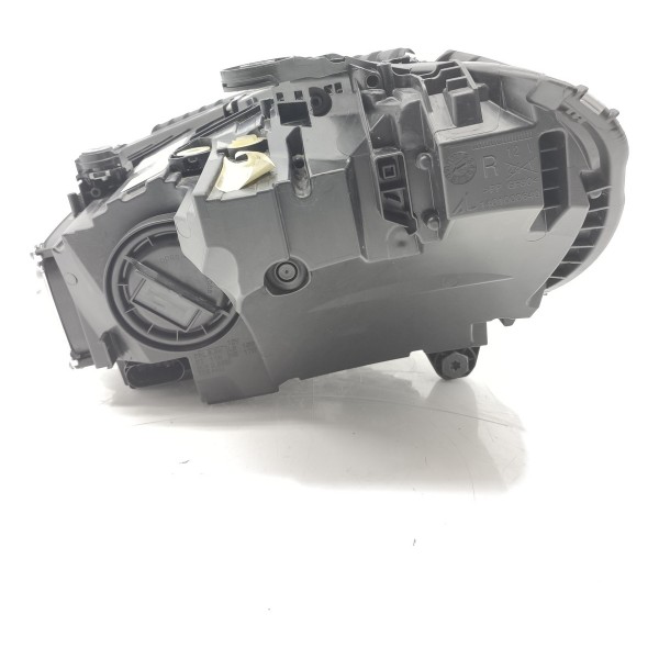 Farol Mercedes C200 C300 Direito Compl 2022/2025 A2069060803