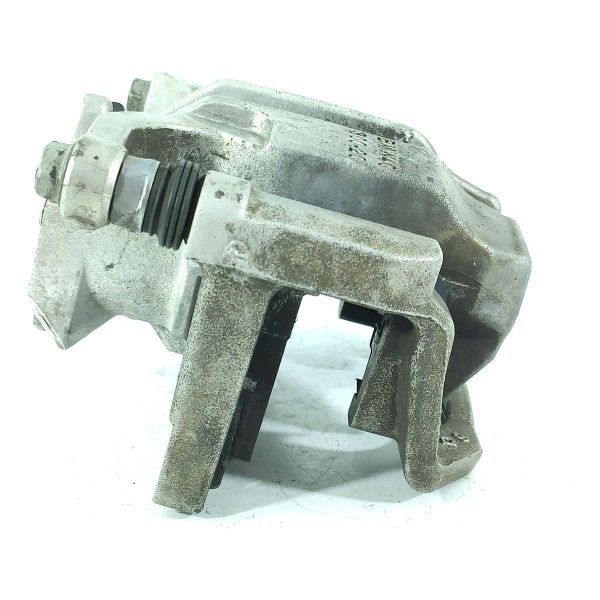 Pinca Bmw 320 G20 Traseira Esquerda 2019 2020/2025 Original