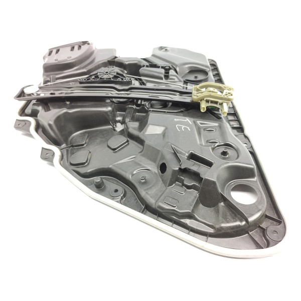 Maquina Vidro Mercedes C200 Tras Esq 2022/2025 A2067300100