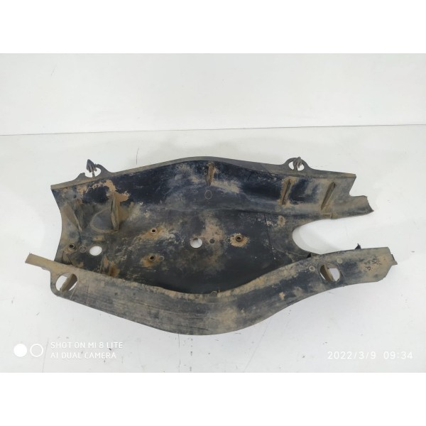 Capa Bandeja Mercedes C180 C200 Esquerda 2008 2014 Det