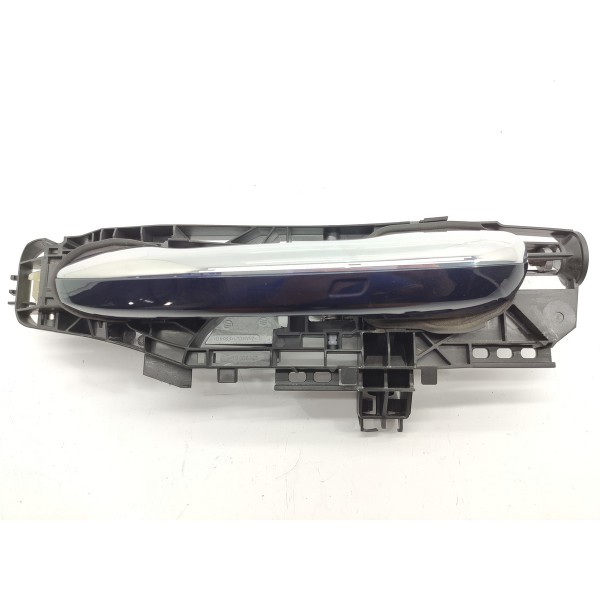 Macaneta Externa Porta Mercedes C200 C300 Tras Esq 2022/25
