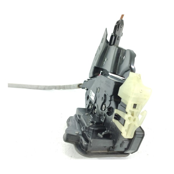 Fechadura Porta Mercedes C200 Tras Esq 2022/2025 A0997304701